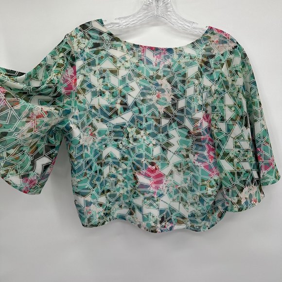 Lovers + Friends Gracie Green Split Sleeve Geometric Shift Boho Crop Top Small - Picture 4 of 9